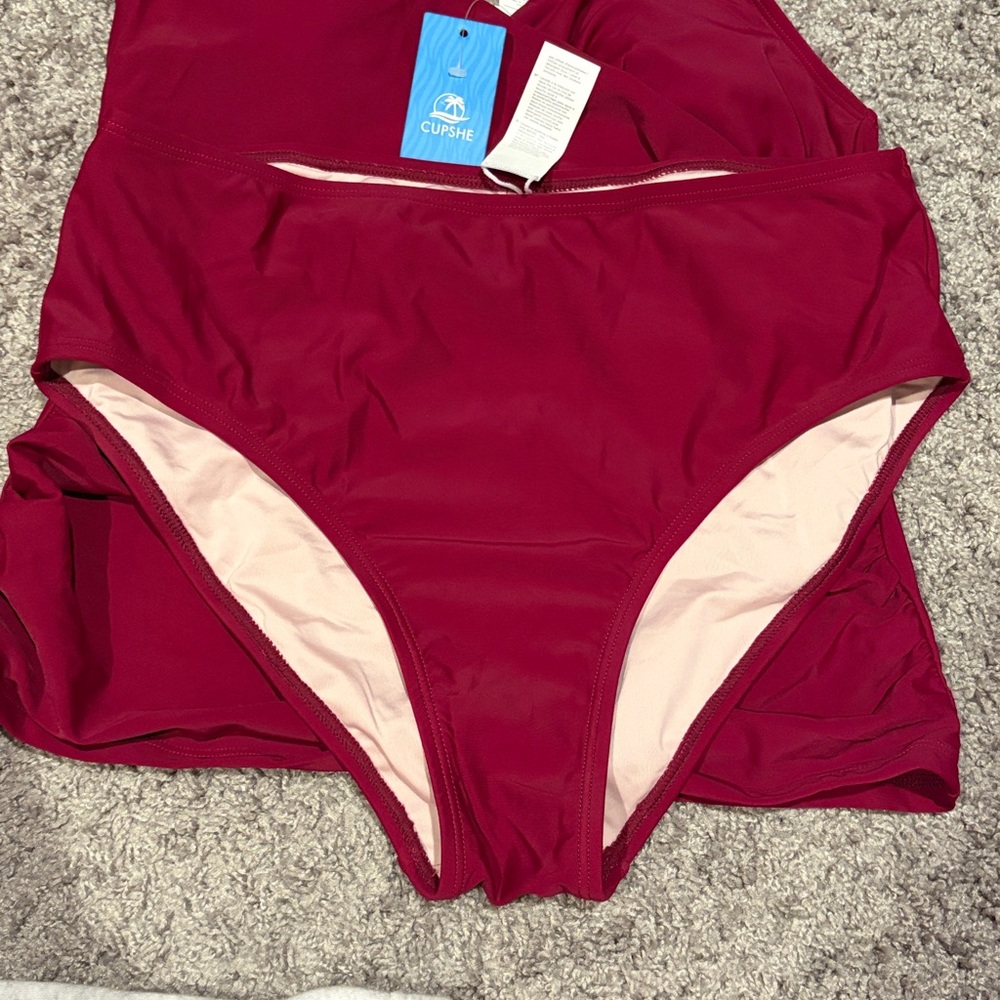 Cupshe Wine Red Twist Front Tankini Top - Picture 2 of 5